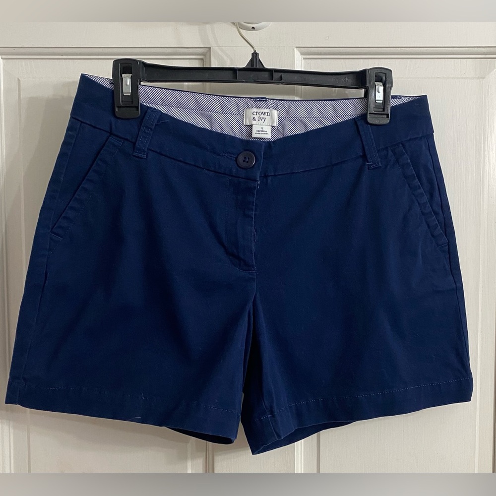 Crown & Ivy Shorts 5” inseam